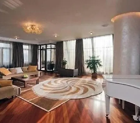 Gold Rixos Budapest